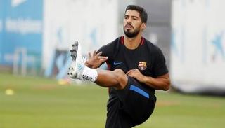 سواريز يتعاطف مع نوري على طريقته الخاصة