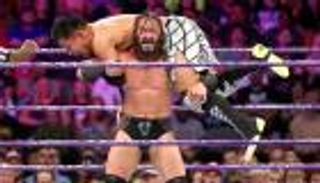 نيفيل يقهر أكيرا توزاوا ويحتفظ ببطولة وزن "كروزر"