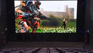 شاشة سامسونج السينمائية الجديدة