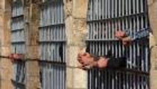 إيران تحكم بالسجن 10 سنوات على "جاسوس أمريكي"