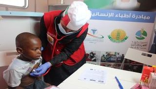 قوافل "زايد الخير" تقدم مساعدات طبية في زنجبار