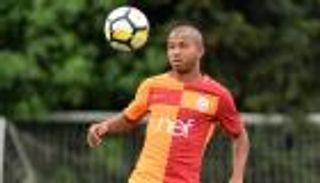 إشبيلية يؤكد انتقال ماريانو لجالاطا سراي 