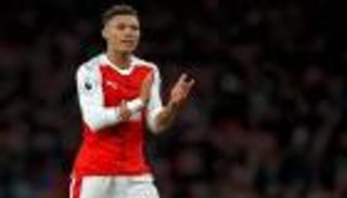 ظهير أرسنال يقترب من وست بروميتش