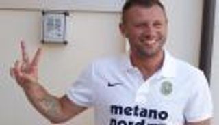 كاسانو يقرر الاعتزال صباحا ويتراجع مساء