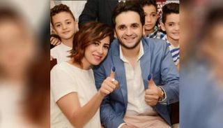 مصطفى خاطر وعروسه