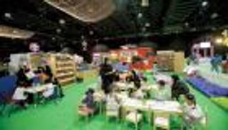 12 ساعة يومياً من الترفيه في ركن قراءة "عالم مدهش"