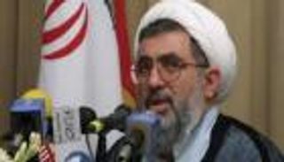 وزير إيراني سابق: 30 ألف سجين أعدموا بأمر الخميني