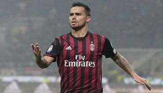 توتنهام يرصد 19 مليون إسترليني لضم جناح ميلان