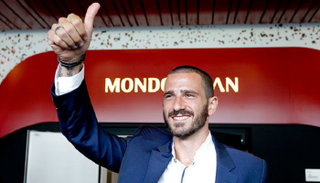 ميلان يعلن رسميا عن انضمام بونوتشي لخمسة مواسم قادما من يوفنتوس