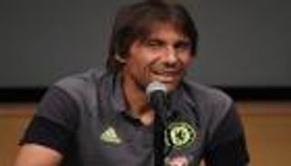 تشيلسي يضع بدائل محتملة لرحيل باتشواي