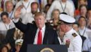 ترامب يحضر تسلم البحرية حاملة الطائرات الأمريكية الـ11