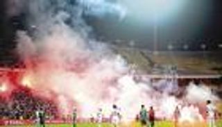 الشغب وراء نقل مباريات الزمالك في البطولة العربية