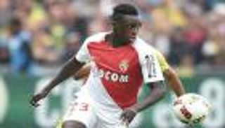 ميندي يستعد لإجراء الكشف الطبي في السيتي