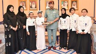 من زيارة نواب مجلس شورى أطفال الشارقة لمقر شرطة الشارقة