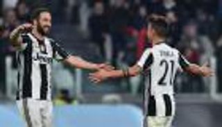 ميسي يختار بديل نيمار في برشلونة