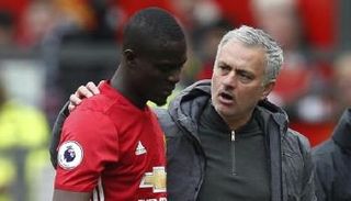 يونايتد يخوض السوبر الأوروبي بدون بايلي