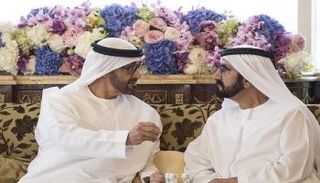 الشيخ محمد بن راشد آل مكتوم برفقة الشيخ محمد بن زايد آل نهيان