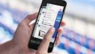 "آيفون" يتضرر من إغلاق تطبيقاته إجباريا