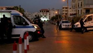 قوات أمن أردنية أمام موقع السفارة