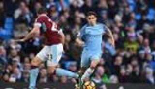 إشبيلية يقترب من استعادة لاعبه