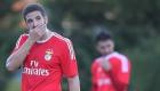 بنفيكا يبحث عن مخرج من "ورطة" تاعرابت