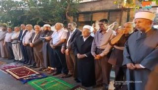 الصلاة لم تنقطع في محيط الأقصى رغم التشديدات الأمنية