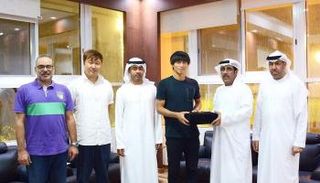 الشارقة ينهي عقد محترفه الياباني بالتراضي