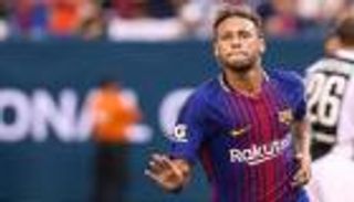 بيكيه: دوري الأبطال يمنع نيمار من الانتقال إلى باريس