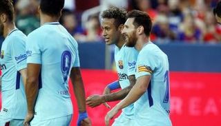 نيمار يمنح برشلونة انتصارا جديدا على حساب يونايتد