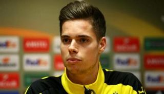 فيجل يكشف عن موعد عودته لدورتموند