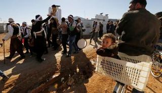 لاجئون سوريون - أرشيفية