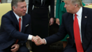 ترامب يبحث مع ملك الأردن التوترات في المنطقة