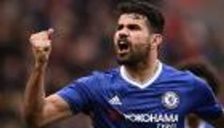 بيتيس وإشبيلية يطلبان كوستا