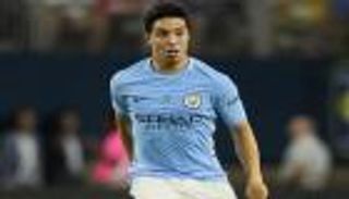 جوارديولا يفتح الباب أمام رحيل نصري