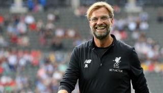 كلوب يسخر من مفاوضات ليفربول مع نجم لايبزيج