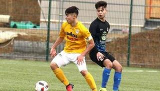 موهبة لوكسمبورج يحلم بقميص الجزائر