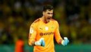 حارس دورتموند: نظام "بوش" سيجعلنا نتحدى بايرن