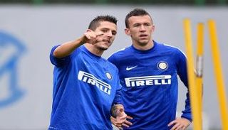 سباليتي يغيّر موقفه من رحيل بيريسيتش ويوفيتيتش عن الإنتر