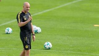 مدرب دورتموند لا يستغرب تأخر استيعاب فلسفته