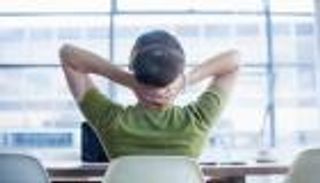 دراسة: تأخر سن الإنجاب يطيل عمر المرأة 