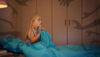 النوم أكثر من 9 ساعات يسبب الكوابيس