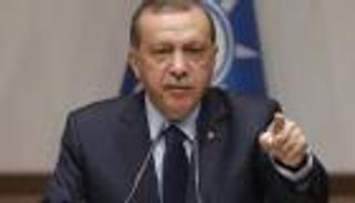 أردوغان يطيح بقادة القوات الجوية والبرية والبحرية