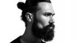 15 طلة رجالية لأصحاب الشعر الطويل