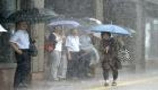 جنوب غرب اليابان يستعد لإعصار "نورو"