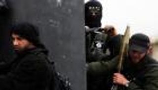 داعش يجند المدنيين السوريين إجباريا