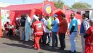 آلاف العمال الأجانب يتلقون علاجا مجانيا على أيدي أطباء الإمارات