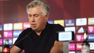 أنشيلوتي يستشهد بدوري الأبطال لتبرير هزائم الإعداد