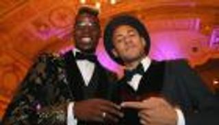 بوجبا ينفي محاولة إقناع نيمار بالانضمام ليونايتد