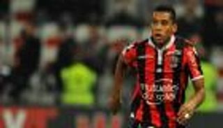 نيس ينفي اقتراب مدافعه من إنتر ميلان