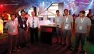 5 طلاب إماراتيين يبتكرون بيتاً ذكياً للزراعة